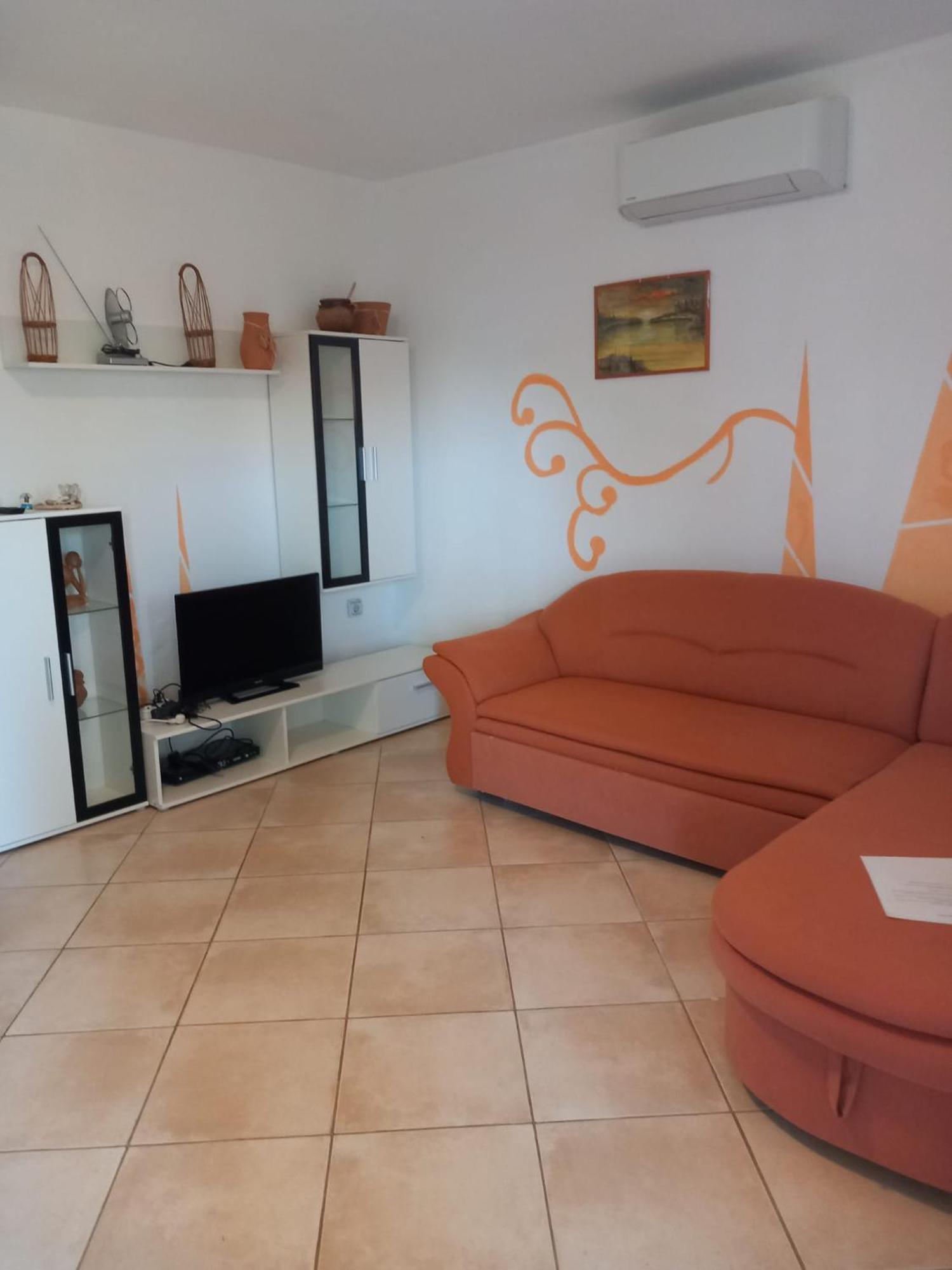 Karin Apartmani Hani Ґорні Карин Екстер'єр фото