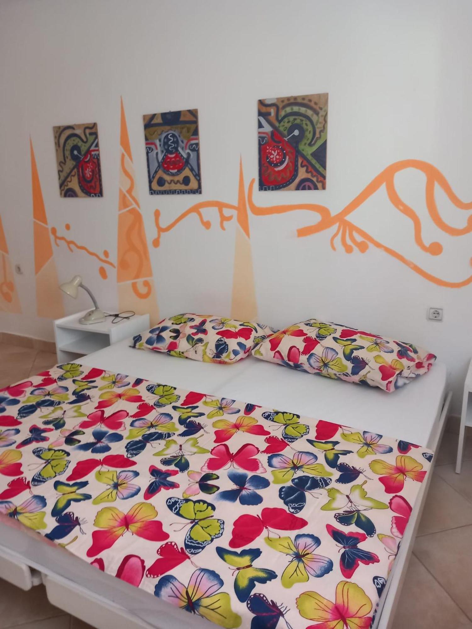 Karin Apartmani Hani Ґорні Карин Екстер'єр фото