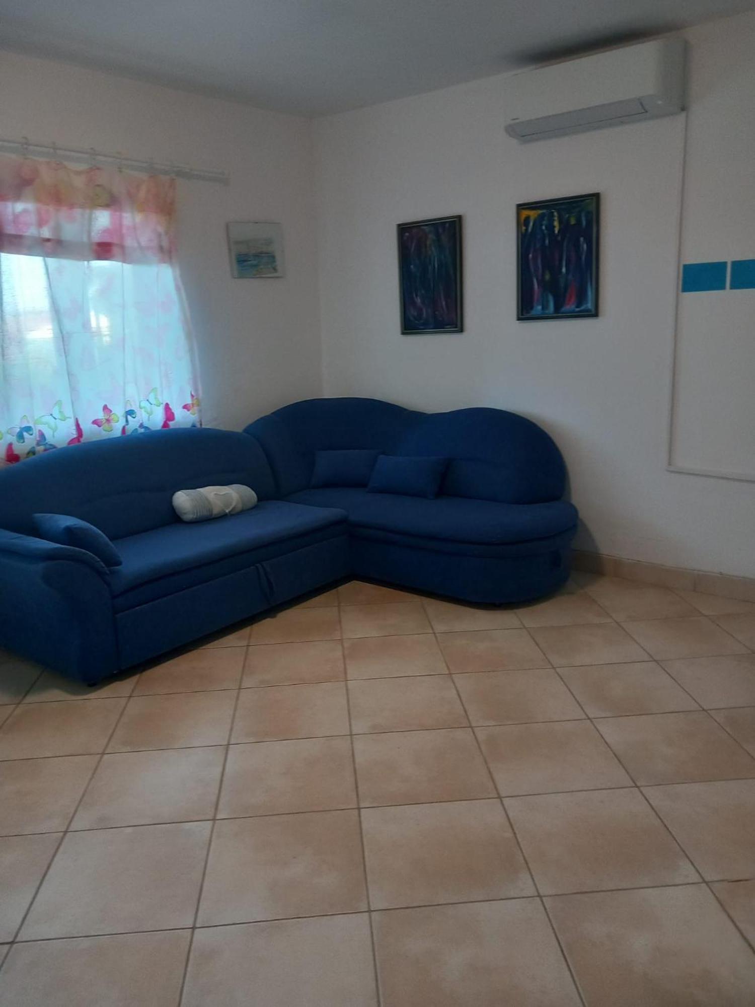Karin Apartmani Hani Ґорні Карин Екстер'єр фото